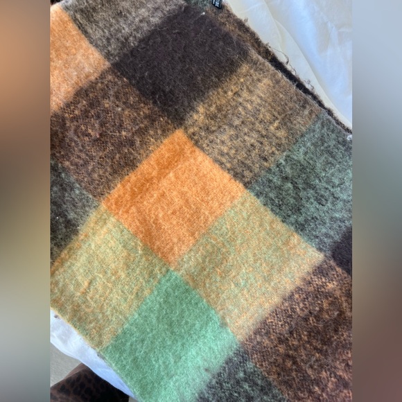 Multi coloured scarf - Picture 2 of 2